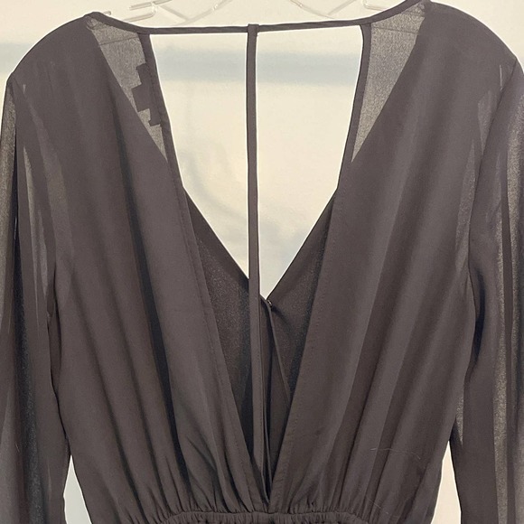 Double Zero Black Long Sleeve Cold Shoulder‎ Dressy Romper Small - Picture 5 of 13